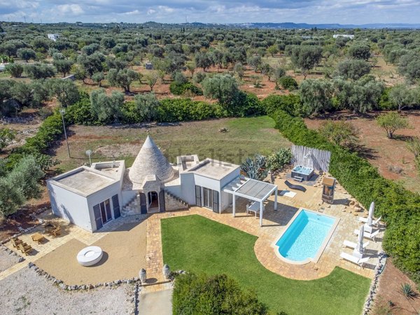 casa indipendente in vendita a Carovigno