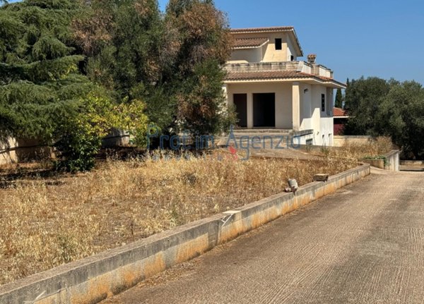 casa indipendente in vendita a Carovigno