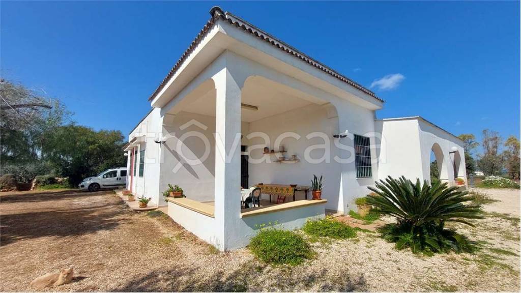 casa indipendente in vendita a Carovigno