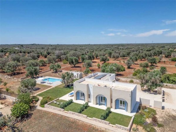 casa indipendente in vendita a Carovigno