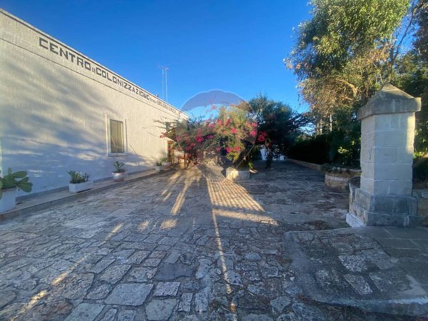 casa indipendente in vendita a Carovigno in zona Serranova