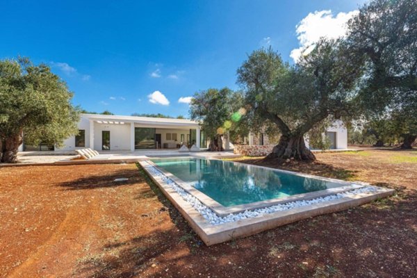 casa indipendente in vendita a Carovigno