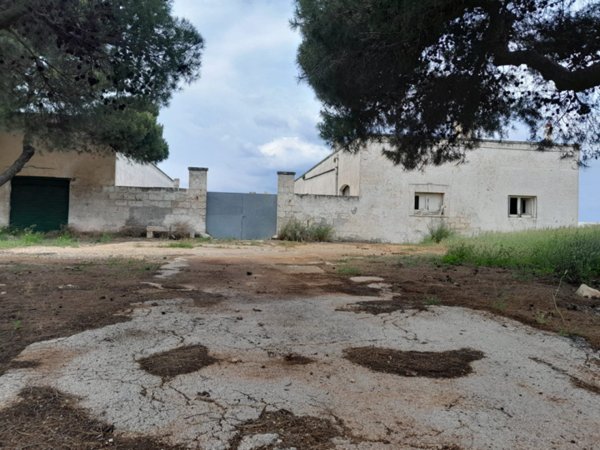casa indipendente in vendita a Carovigno