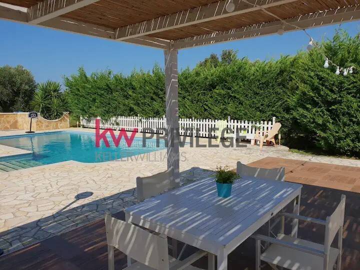 casa indipendente in vendita a Carovigno