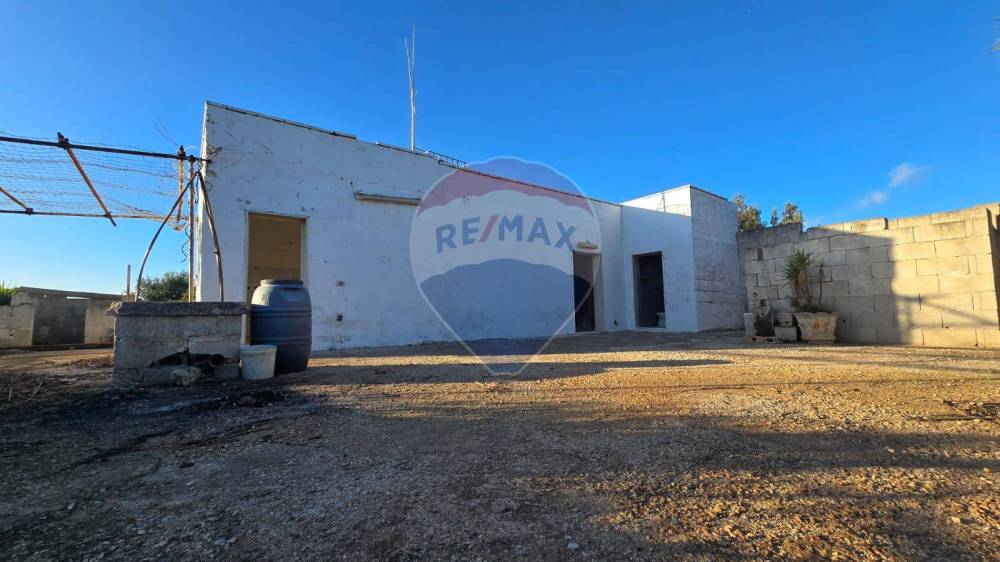 casa indipendente in vendita a Carovigno