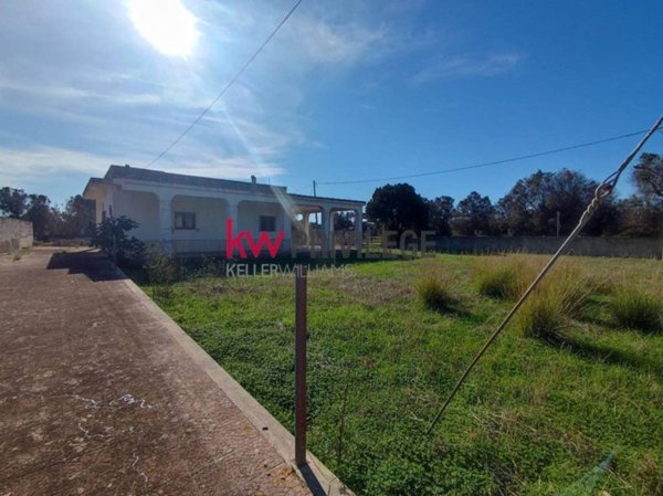 casa indipendente in vendita a Carovigno
