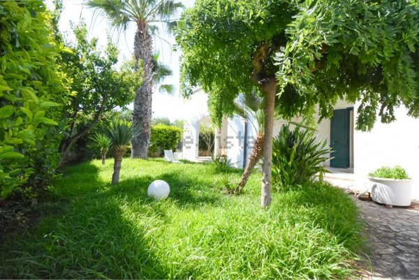 casa indipendente in vendita a Carovigno