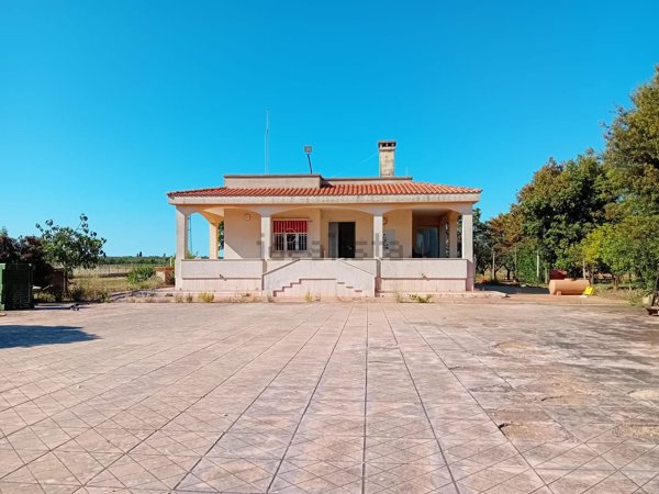 casa indipendente in vendita a Carovigno