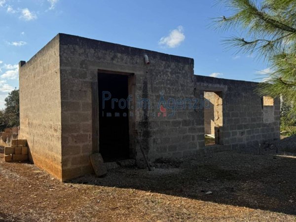 casa indipendente in vendita a Carovigno