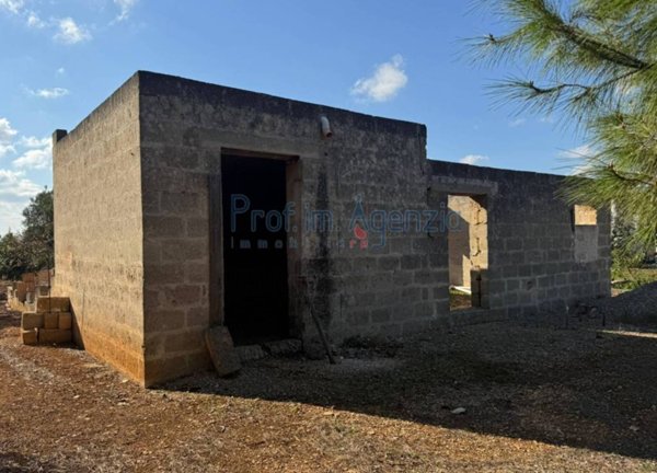 casa indipendente in vendita a Carovigno