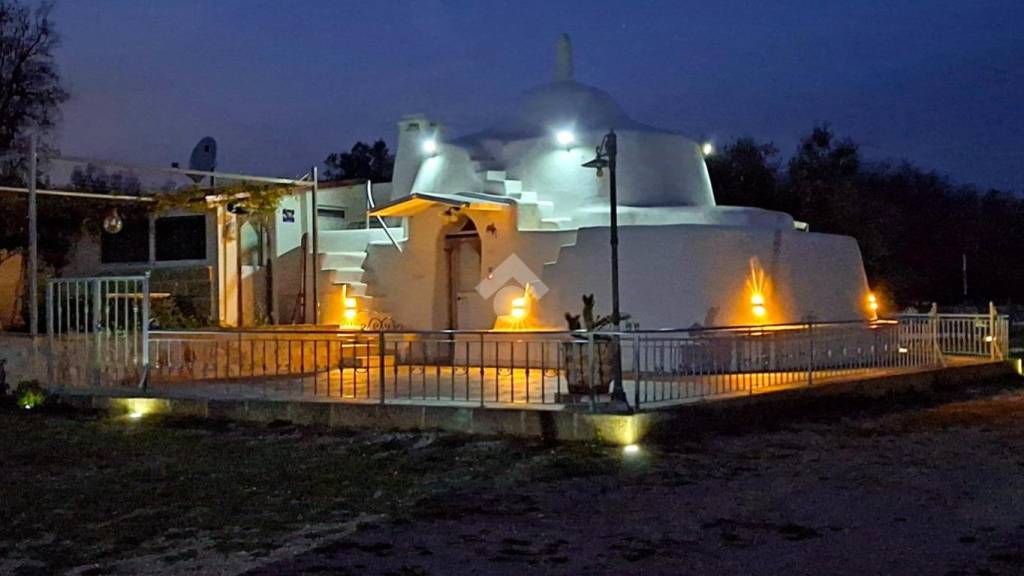 casa indipendente in vendita a Carovigno in zona Serranova