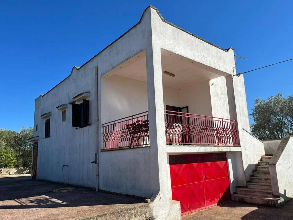 casa indipendente in vendita a Carovigno