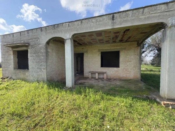 casa indipendente in vendita a Carovigno