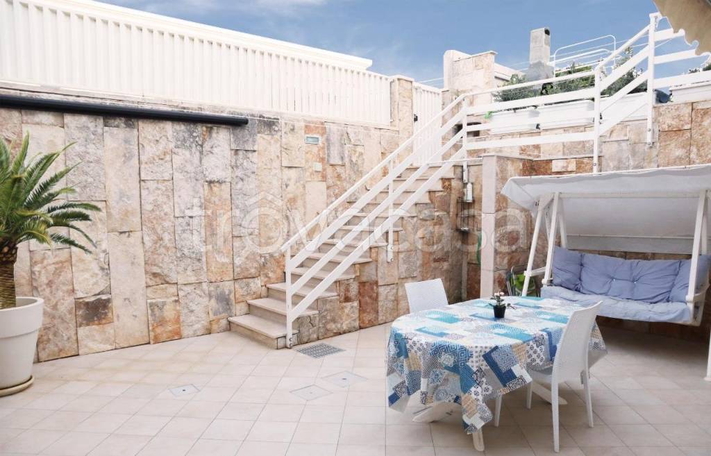 casa indipendente in vendita a Carovigno in zona Torre Santa Sabina