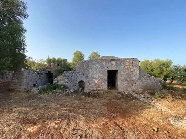 casa indipendente in vendita a Carovigno