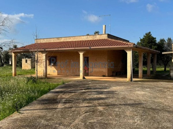 casa indipendente in vendita a Carovigno