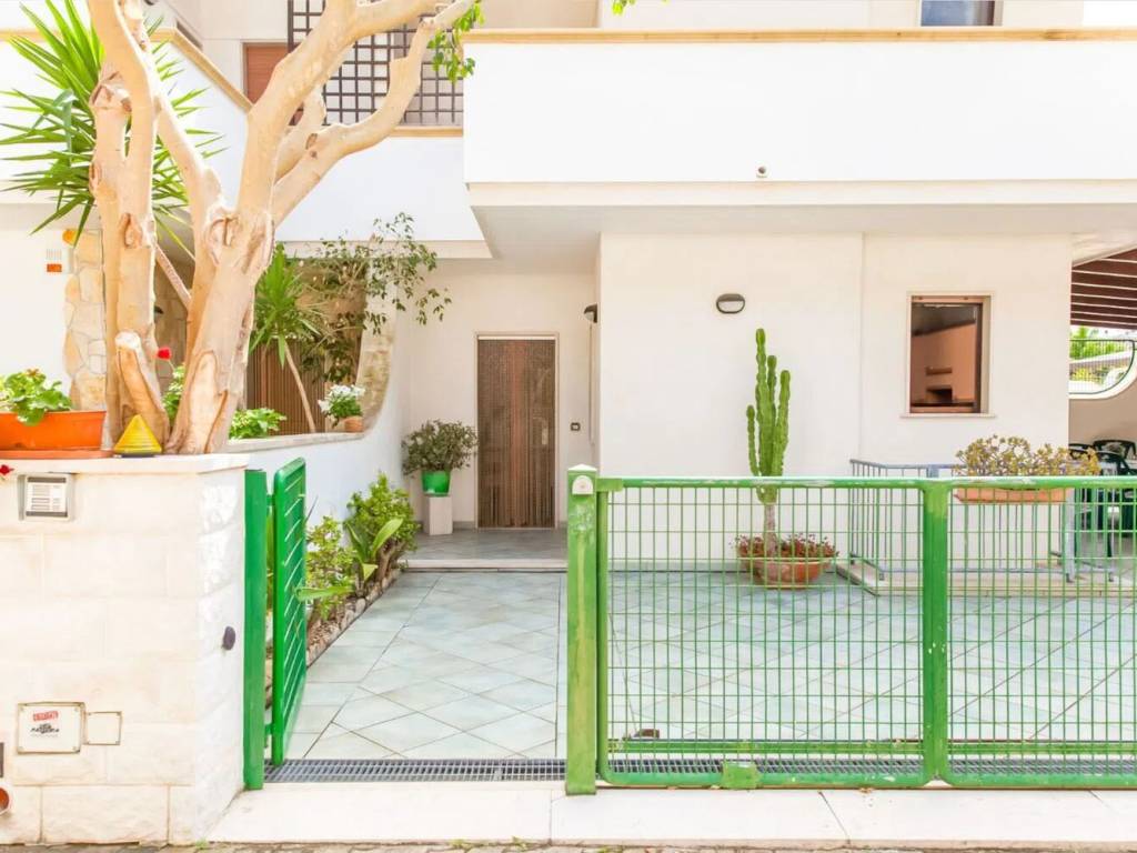 casa indipendente in vendita a Carovigno