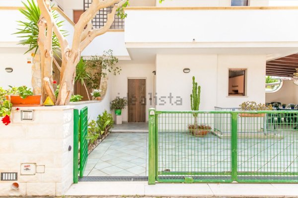 casa indipendente in vendita a Carovigno