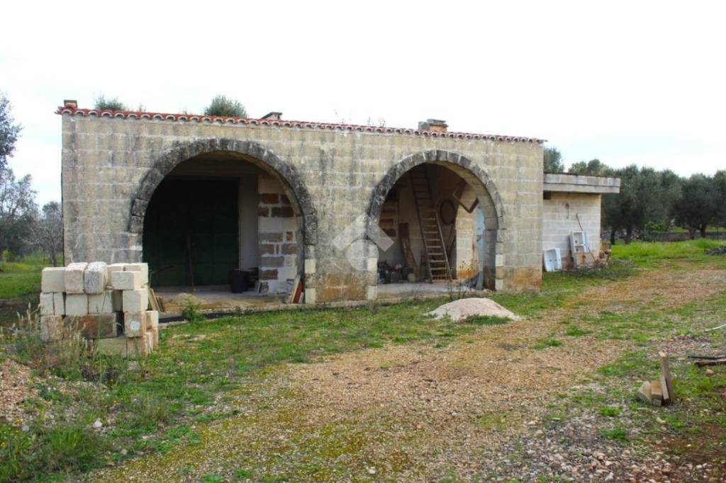 casa indipendente in vendita a Carovigno