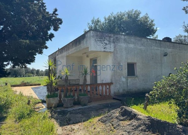 casa indipendente in vendita a Carovigno