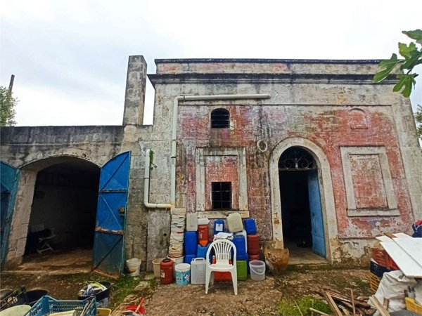 casa indipendente in vendita a Carovigno