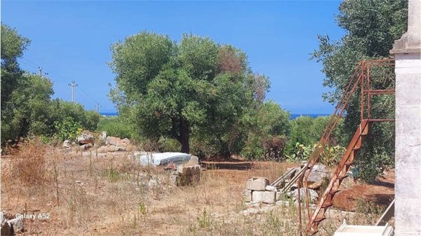 casa indipendente in vendita a Carovigno