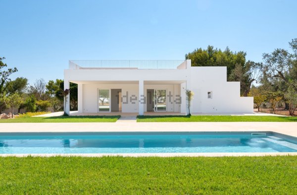 casa indipendente in vendita a Carovigno