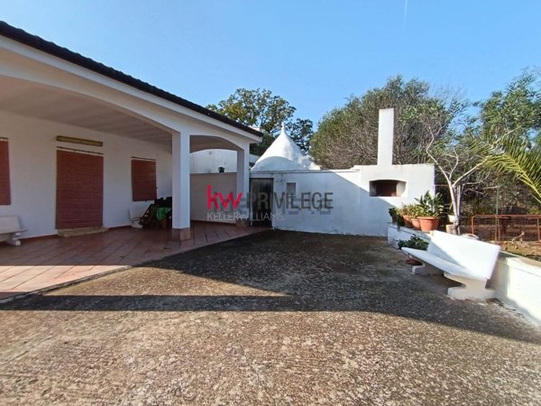 casa indipendente in vendita a Carovigno