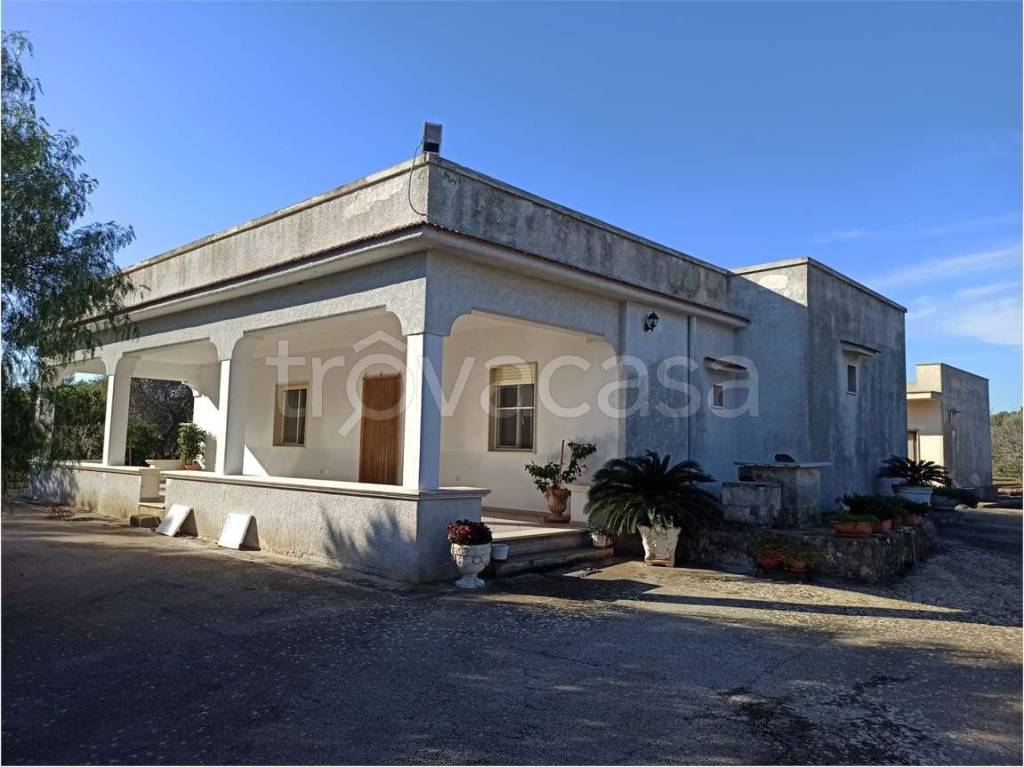 casa indipendente in vendita a Carovigno