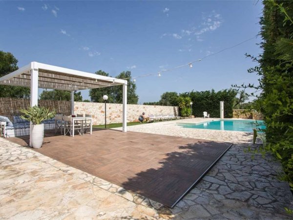 casa indipendente in vendita a Carovigno