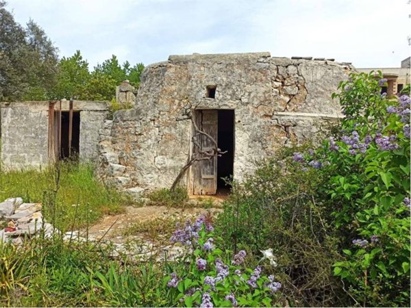 casa indipendente in vendita a Carovigno