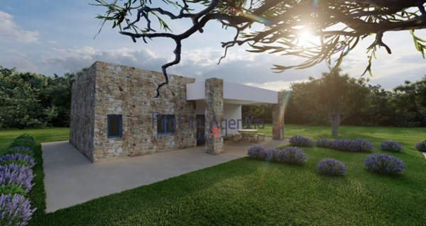 casa indipendente in vendita a Carovigno