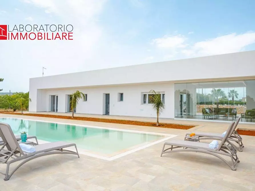casa indipendente in vendita a Carovigno in zona Torre Santa Sabina