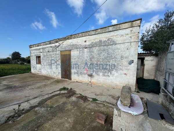 casa indipendente in vendita a Carovigno