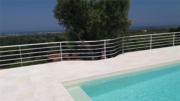 casa indipendente in vendita a Carovigno