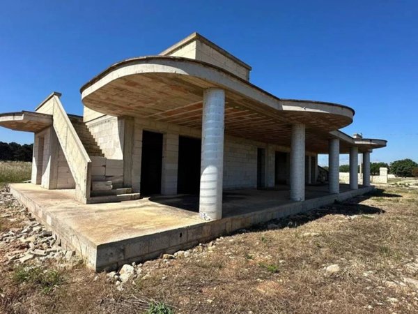 casa indipendente in vendita a Carovigno