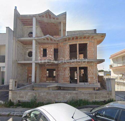 casa indipendente in vendita a Carovigno