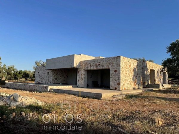 casa indipendente in vendita a Carovigno