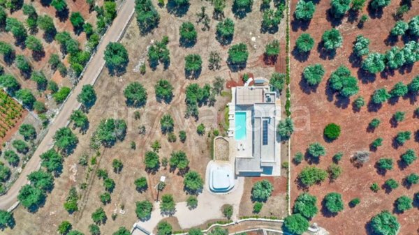 casa indipendente in vendita a Carovigno