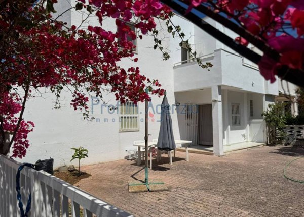 casa indipendente in vendita a Carovigno in zona Torre Santa Sabina