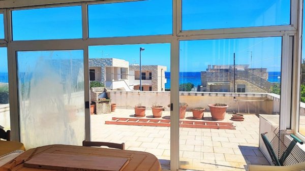 casa indipendente in vendita a Carovigno
