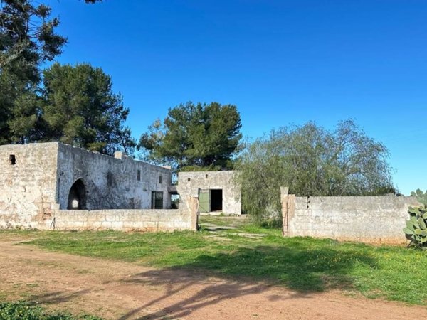 casa indipendente in vendita a Carovigno in zona Serranova