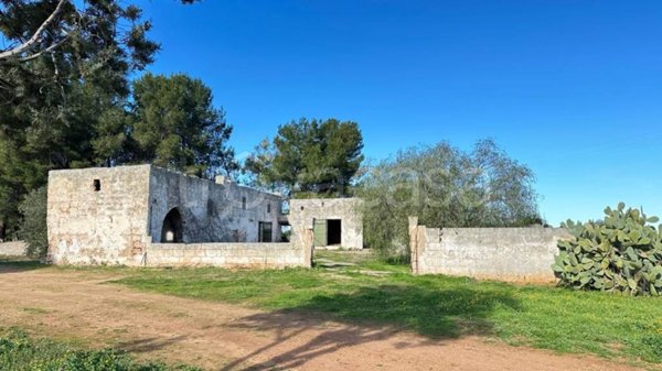 casa indipendente in vendita a Carovigno in zona Serranova