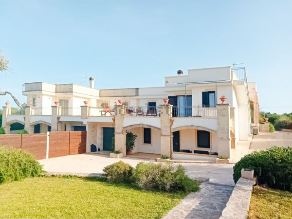 casa indipendente in vendita a Carovigno