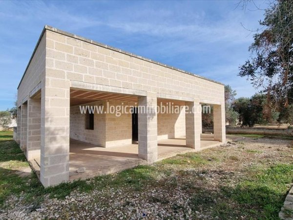 casa indipendente in vendita a Carovigno