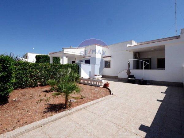 casa indipendente in vendita a Carovigno