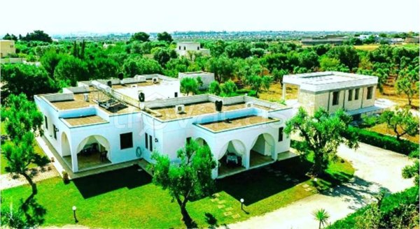 casa indipendente in vendita a Carovigno