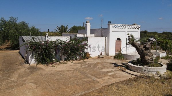 casa indipendente in vendita a Carovigno