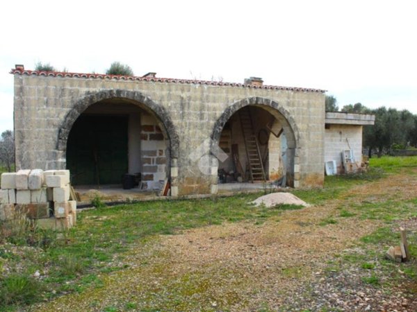 casa indipendente in vendita a Carovigno