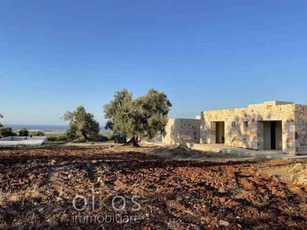 casa indipendente in vendita a Carovigno